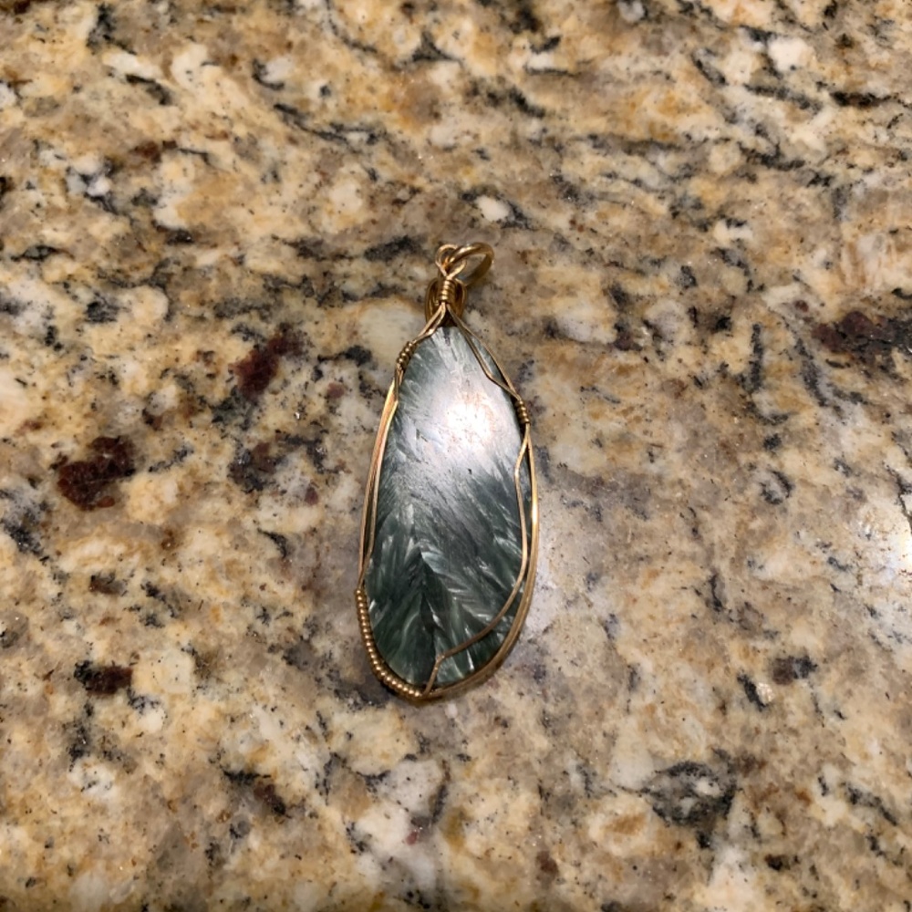 Seraphinite Gemstone Pendant - image 4